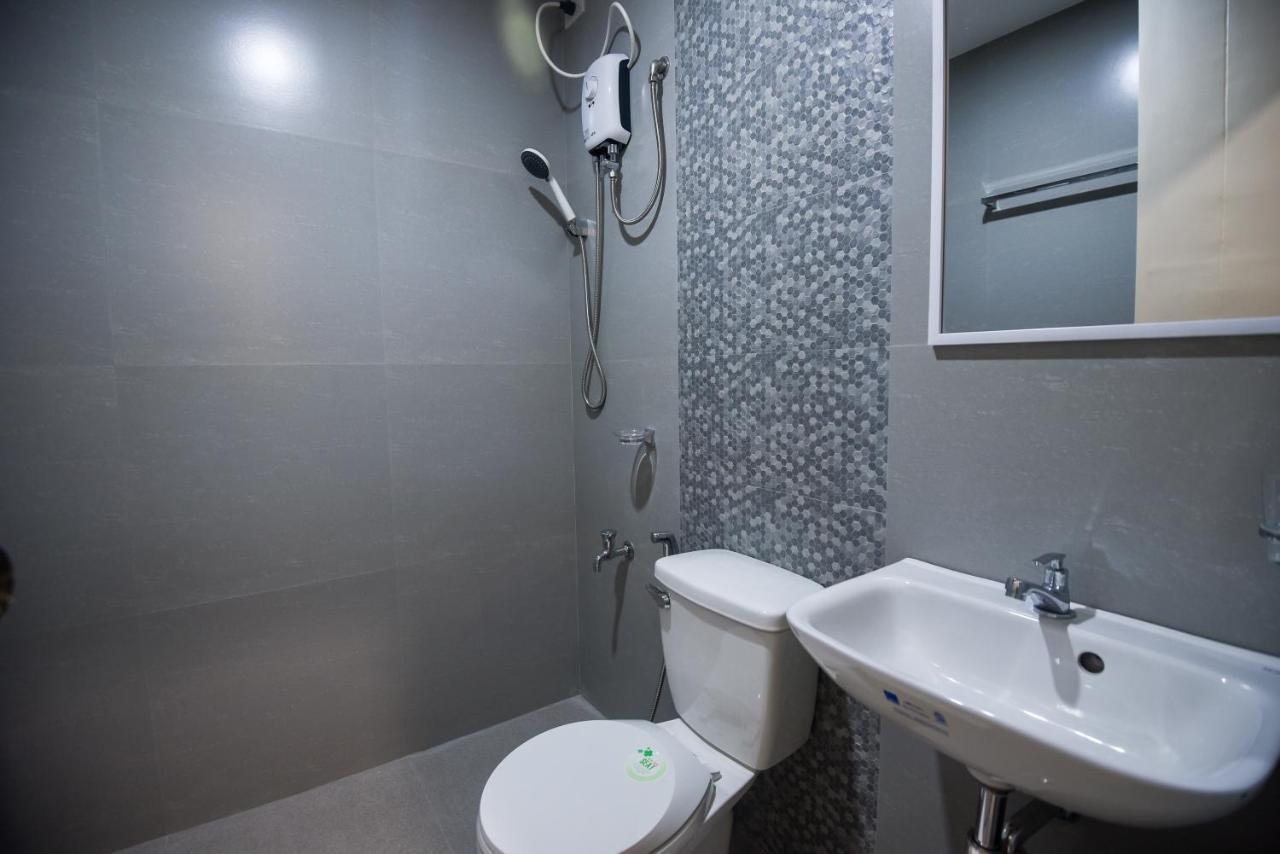 Ett Hometel Kalibo Dış mekan fotoğraf